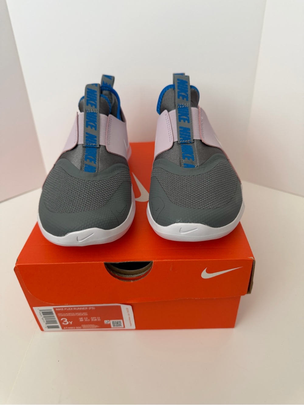 NWT Nike Kids Slip-On Sneakers in Gray, Lilac & Blue Size 3